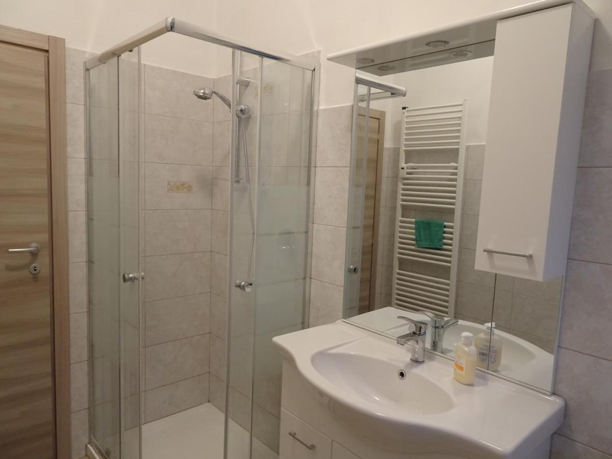 Apartamento Trilocale Alla Lunetta Bolonia Exterior foto